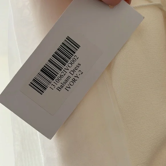 Reformation Balsam Dress White Bridal size 2 NEW WITH TAGS - Picture 4 of 4